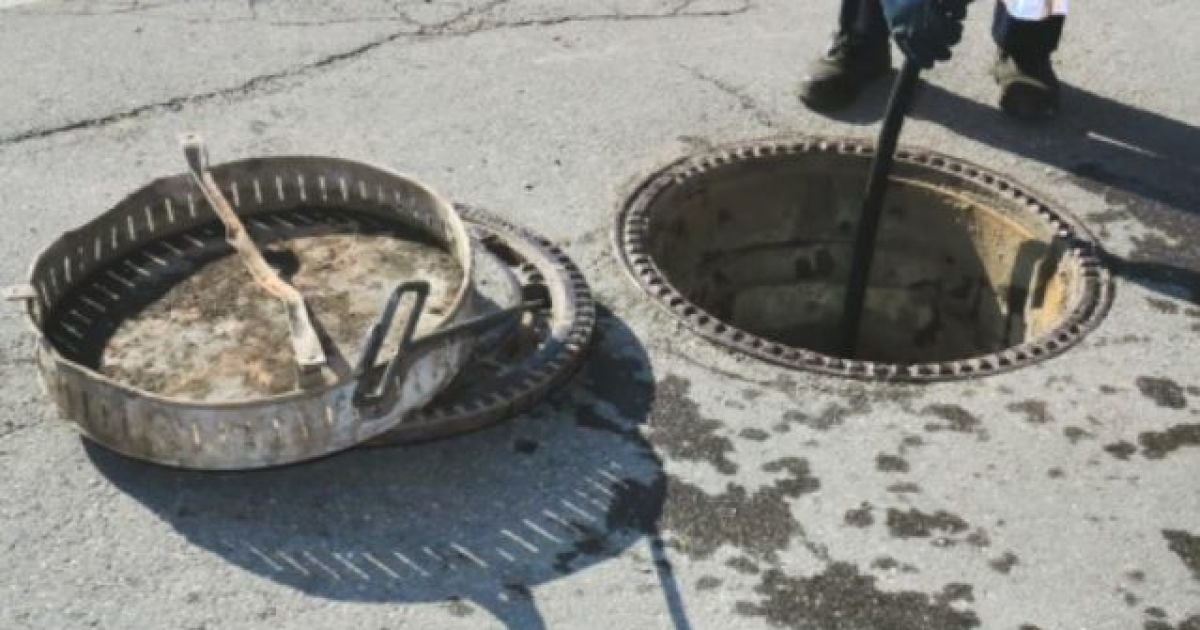 У каналізаційному колодязі знайшли мертвих