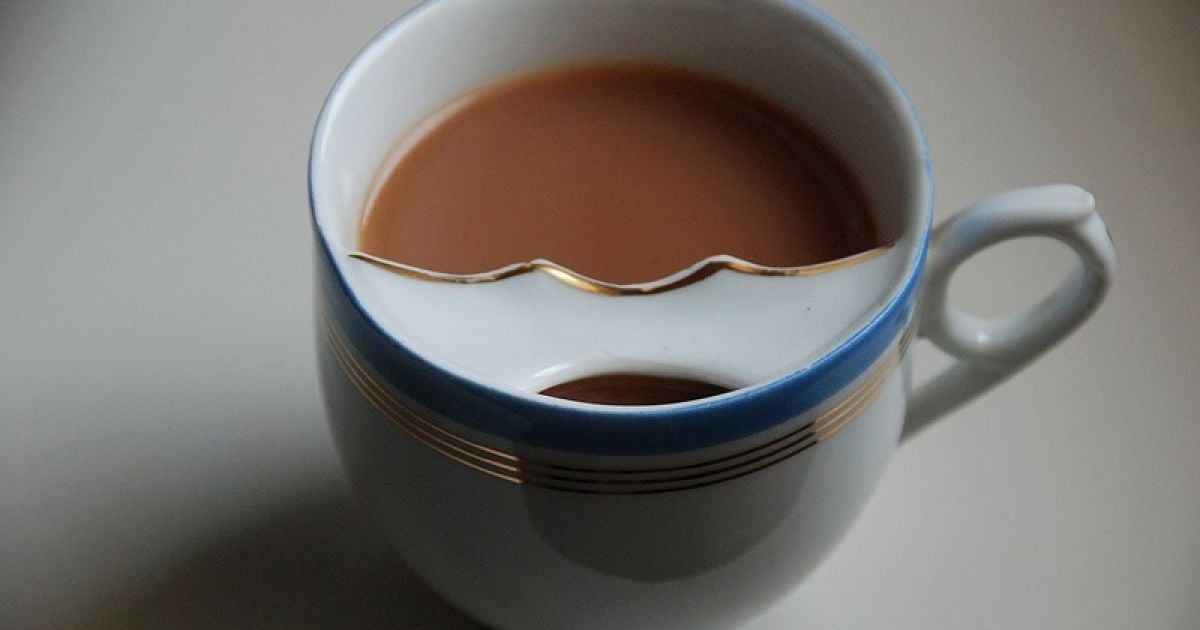 Кухоль для тих, у кого є вуса / © bigpicture.ru