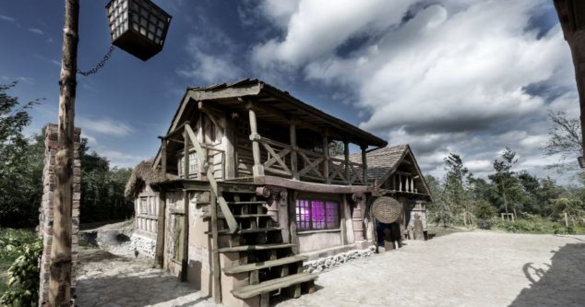 Мільйонер збудував собі піратський острів.