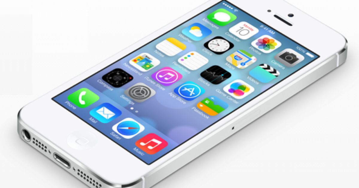 iOS 7: як виглядатиме оновлений iPhone / © CNews