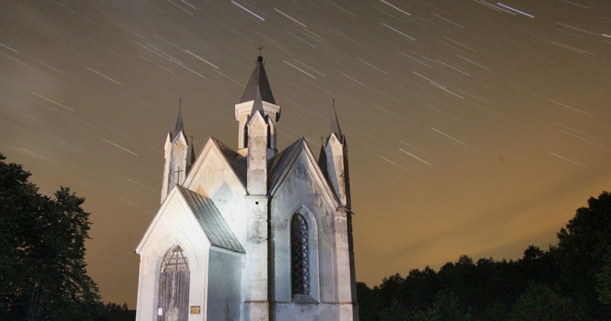 Зорепад Персеїди в небі над Білоруссю