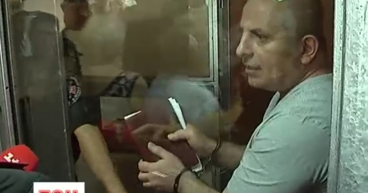 Пенсіонерам не вдалося відсудити гроші у Тіграна Арушуняна