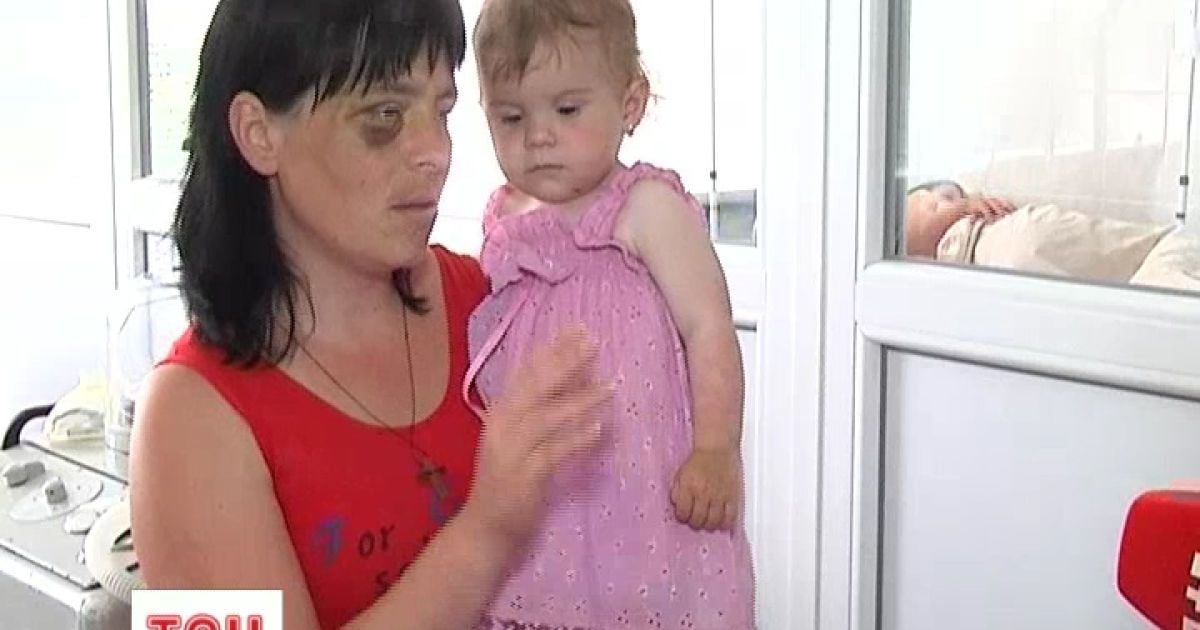 Донька враз залишилася без батька та хати