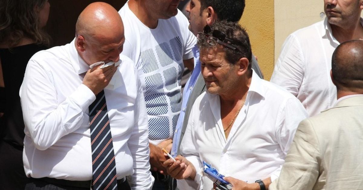 В Італії родичі та друзі загиблих оплакують своїх близьких / © http://twitter.com/mrskutcher