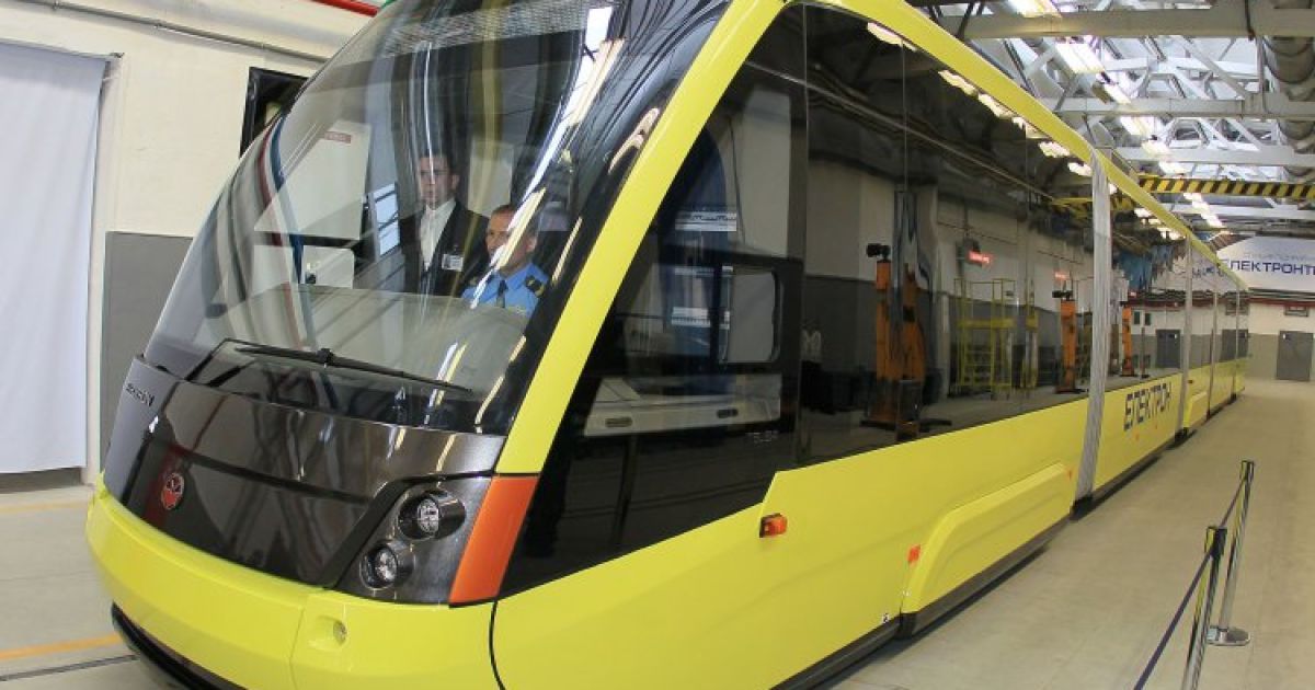 Новий трамвай обладнано системою кондиціонування
