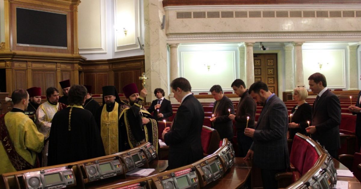 Герман і Тедеєв помолилися в Раді після "путчу"