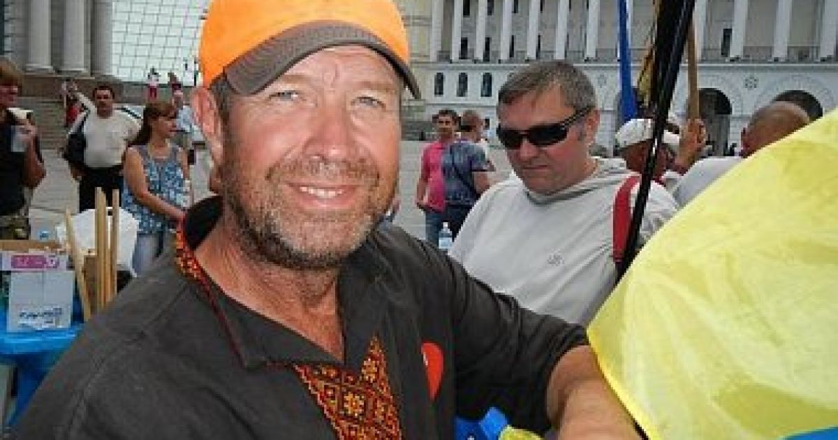 Василь Любарець очолює Врадіївську ходу.