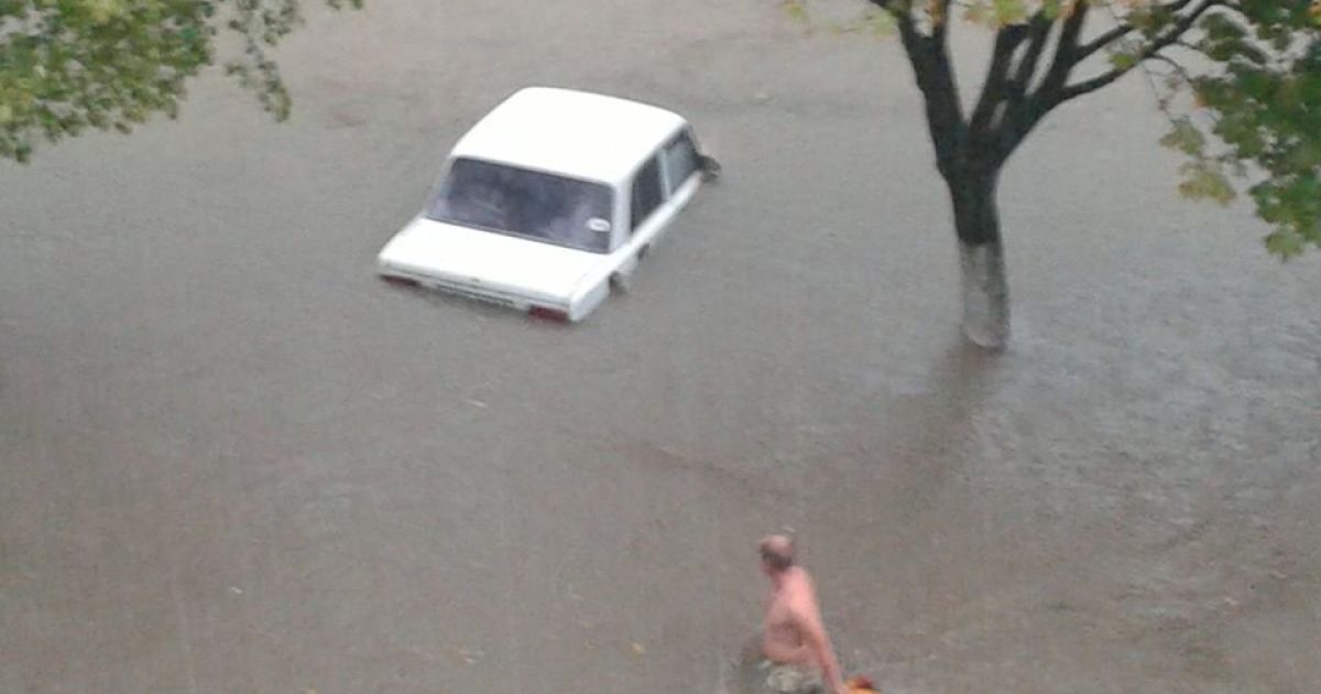 Злива у Луцьку / © pikabu.ru