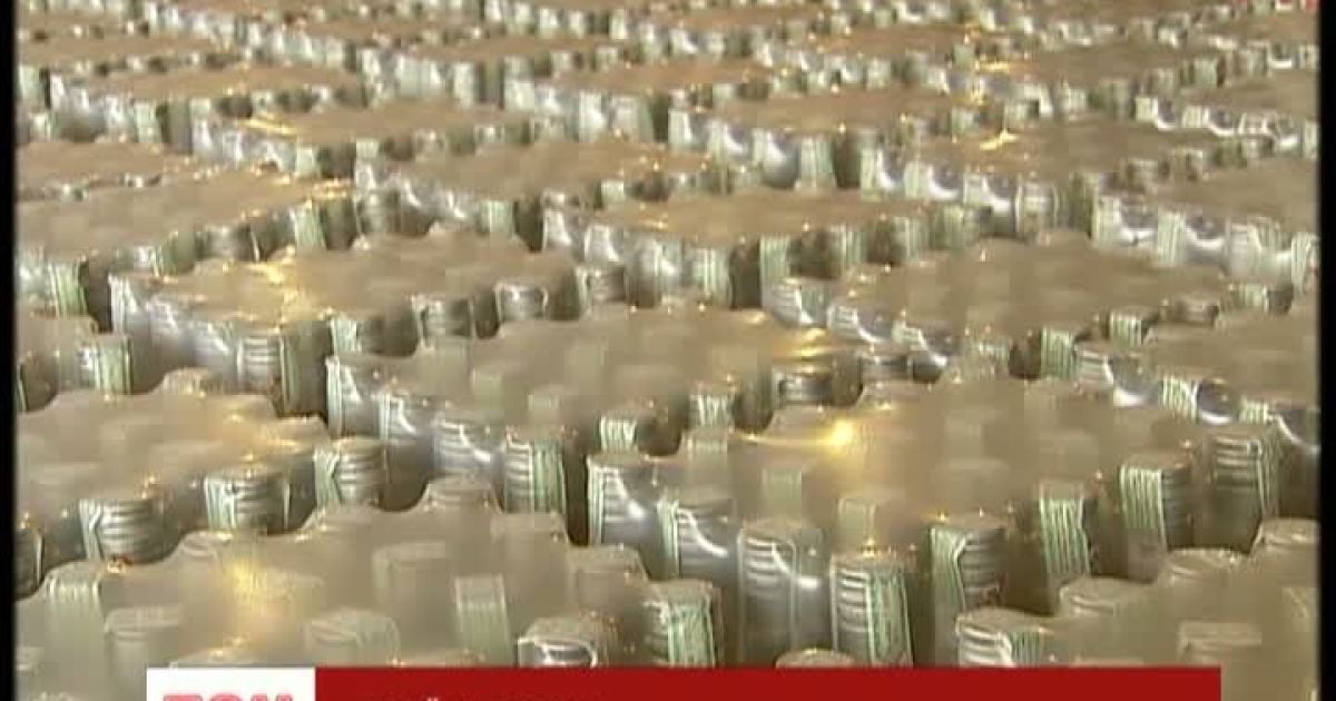 Пляшка найдешевшої горілки подорожчає приблизно на 1 гривню.