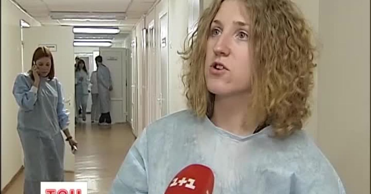 Медики кажуть, що маленькі діти можуть заразитися купою хвороб