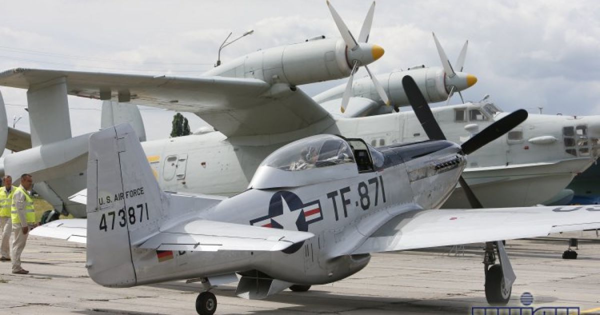 Колекцію британського принца продемонстрували у "Жулянах" / © УНІАН