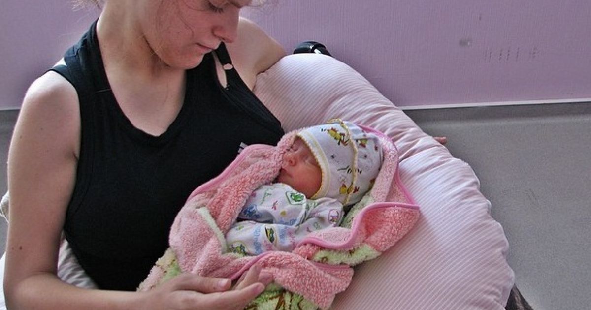 В інвалідів відібрали донечку