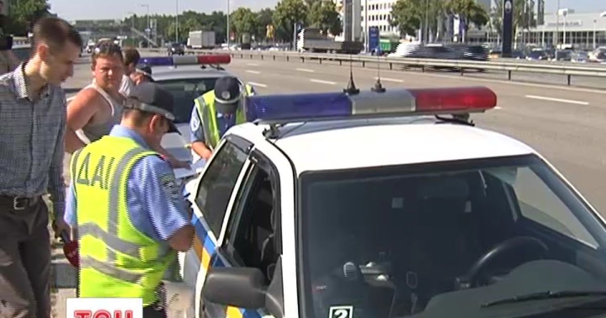 Водіїв ловитимуть "Гарпунами" та лякатимуть коробками з-під них