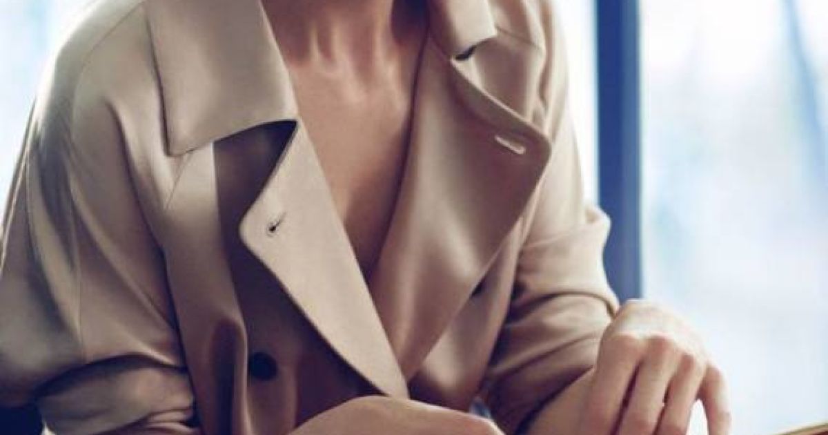 Ніколь Кідман знялася в образі femme fatale / © jimmychoo.com