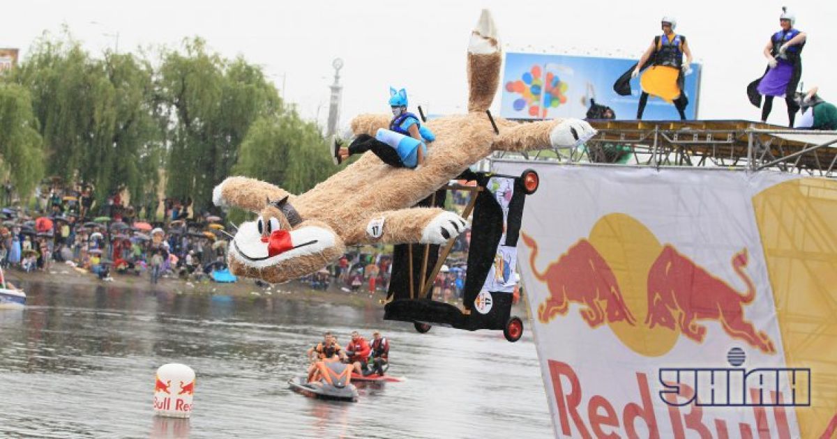 Red Bull Flugtag у Києві / © Униан