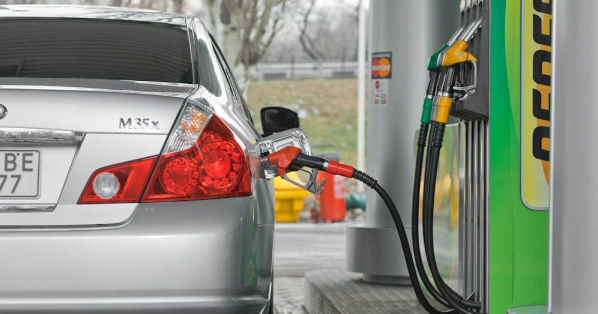 Бензин стоит от 18 до 23 гривен