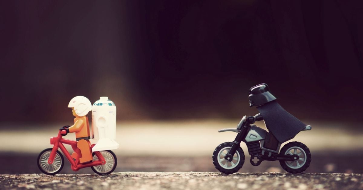 Lego звинуватили в расизмі