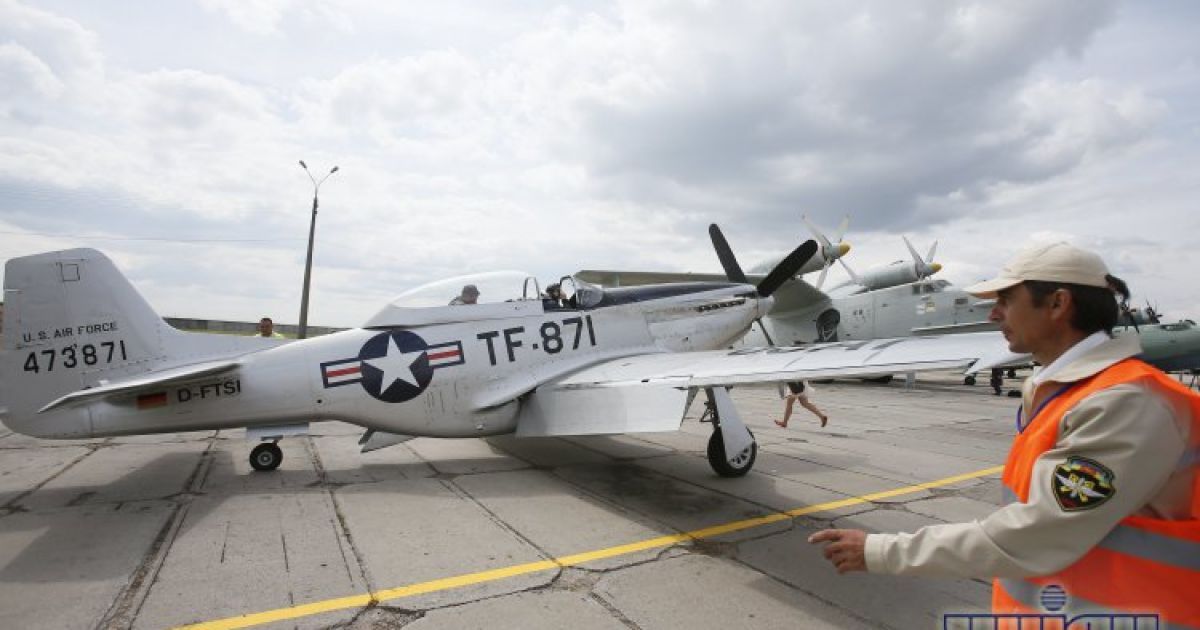 Колекцію британського принца продемонстрували у "Жулянах" / © УНІАН