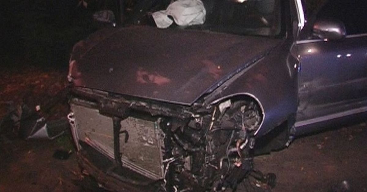 "Порше" влаштував аварію на вулиці О.Теліги у Києві / © Магнолія-ТВ