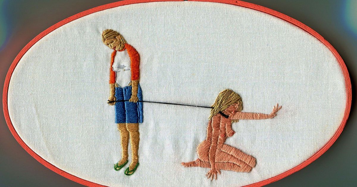 Американка вишила колекцію еротичних картин. / © flickr.com/spiderspaw