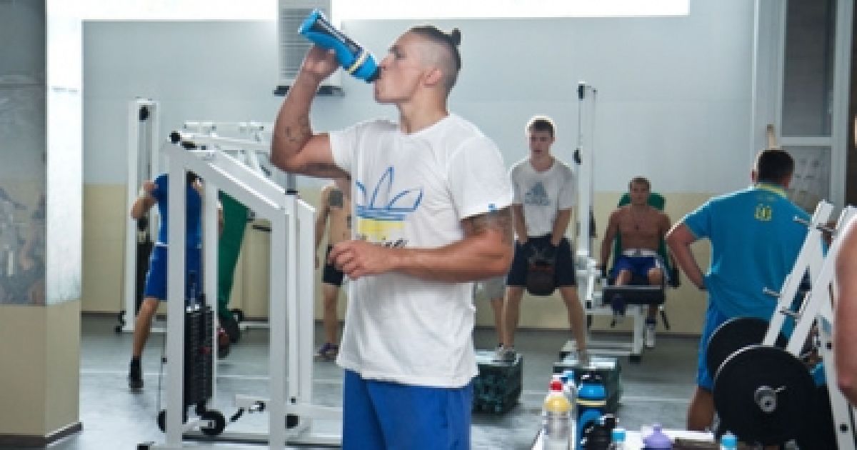 Усик не підписував контракт з американцями