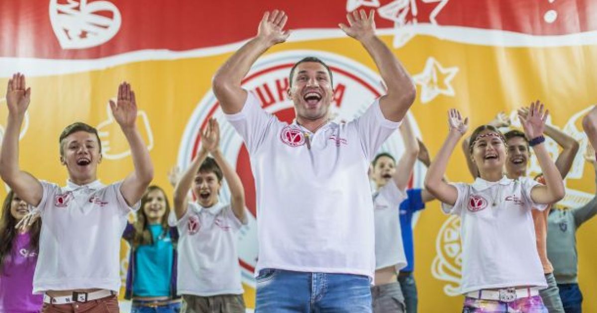Кличко станцював запальний "Тунак"