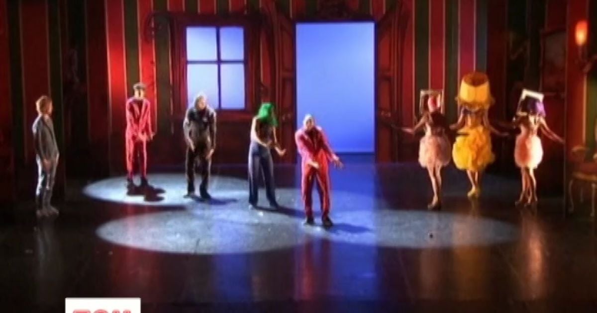 Англійці модернізували "Лебедине озеро"