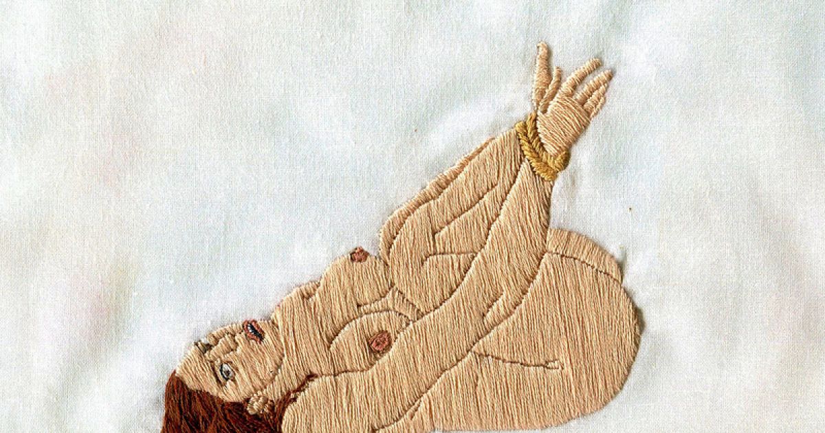 Американка вишила колекцію еротичних картин. / © flickr.com/spiderspaw