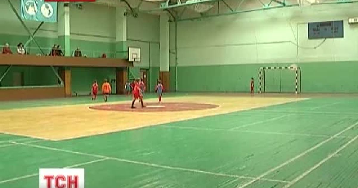 Студентки технікуму побили своїх суперниць