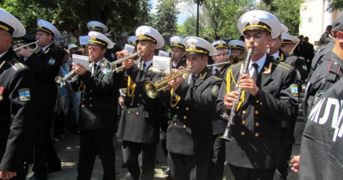 У Феодосії прощаються з мером