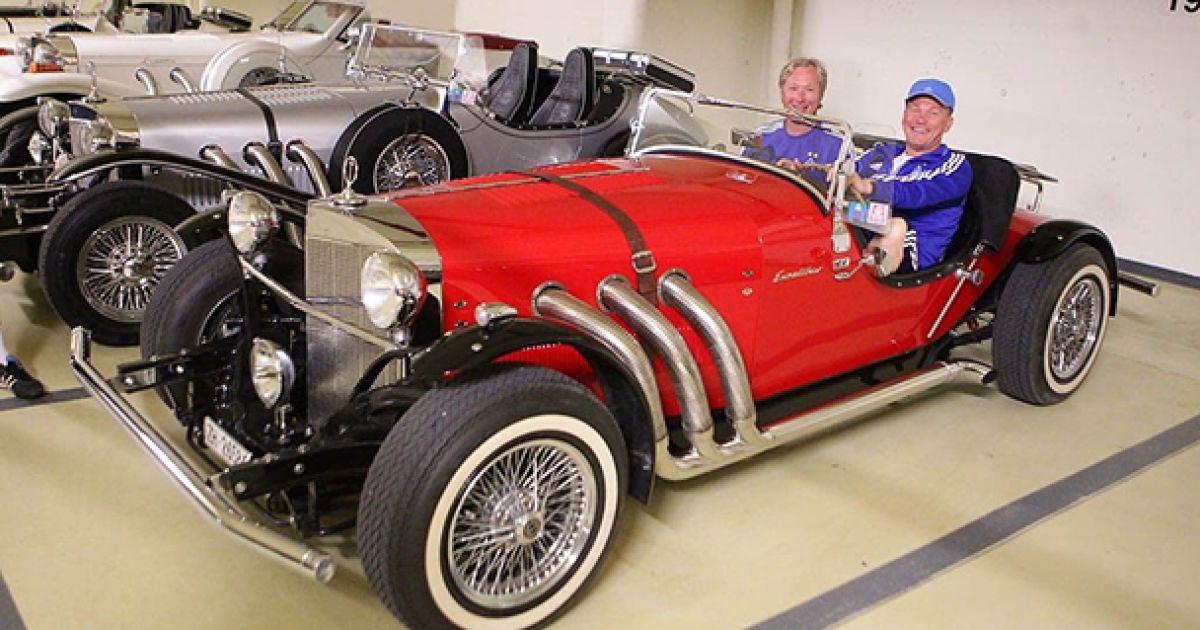 Блохін і Михайличенко вподобали червоний Excalibur