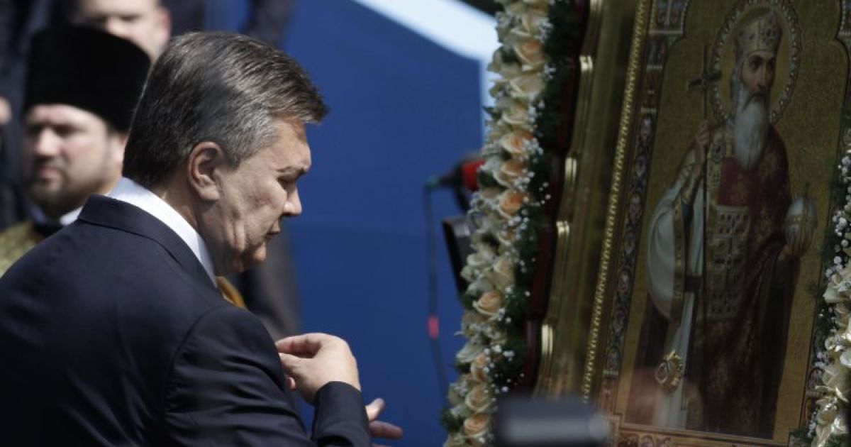 Янукович помолився в Києві