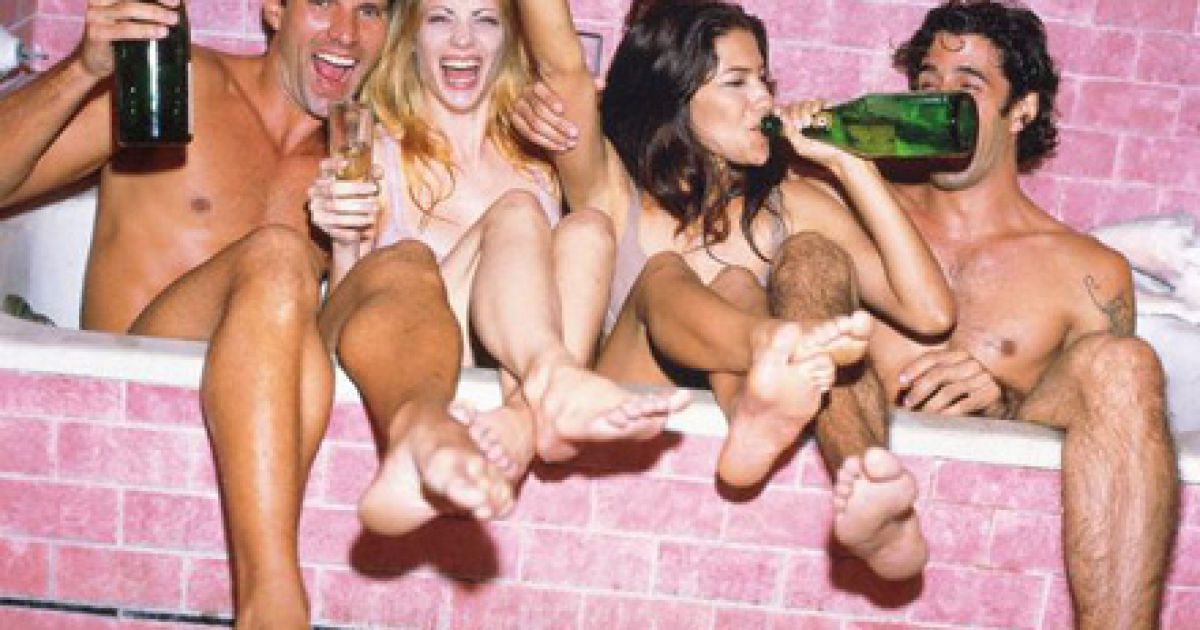 Вчені радять колишнім коханцям займатися сексом, але якщо емоцій більше немає.