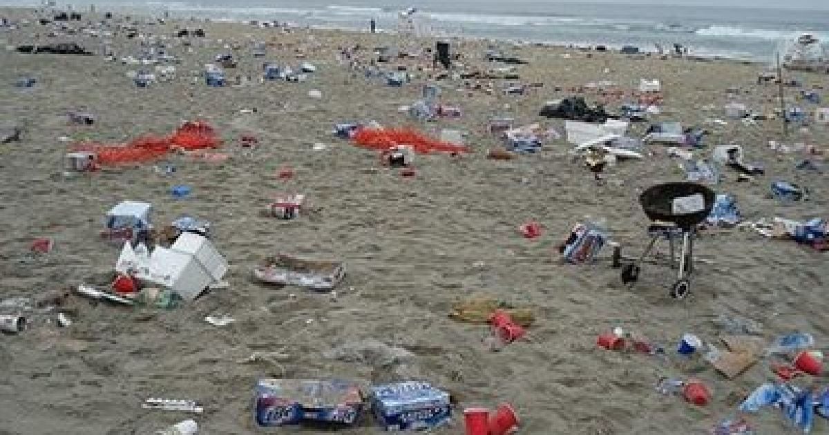 В Одесі заборонили купатися на всіх пляжах.