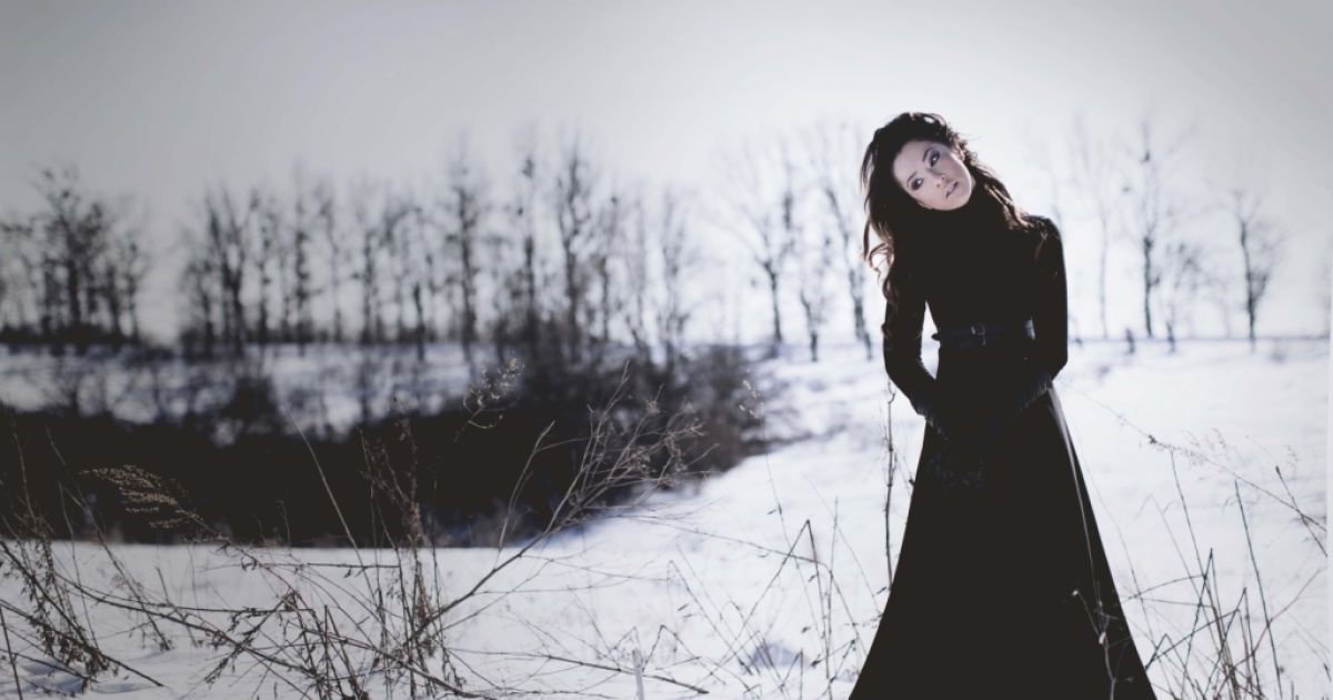 Снігова фотосесія Наталки Карпи  "BYE BYE, WINTER!" / © natalkakarpa.com