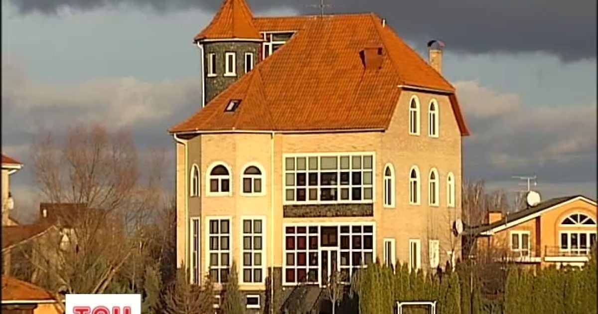 В Україні ввели податок на нерухомість