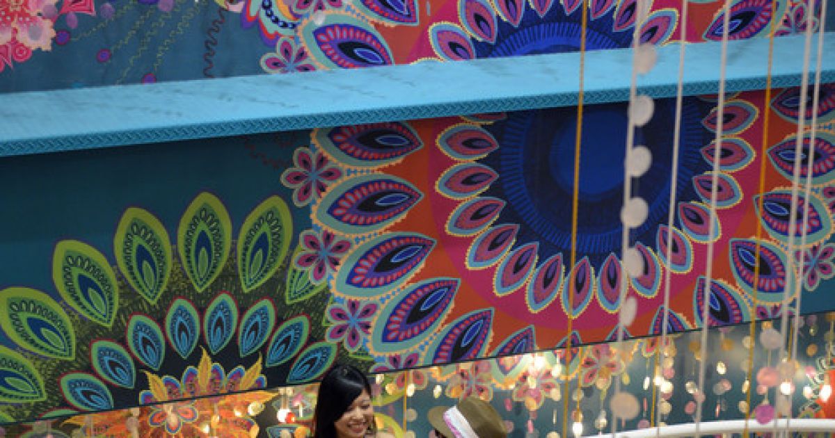 В Японії влаштували голий розпродаж / © Фото EPA/UPG