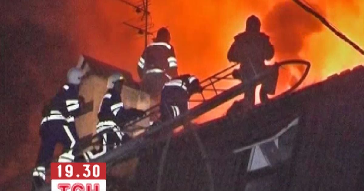 Пожежа розпочалась у незаконно надбудованій мансарді