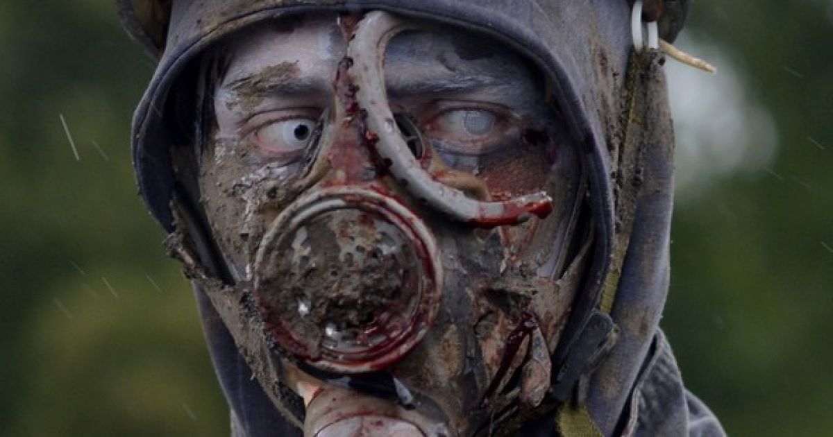 Злива не спинила зомбі-навалу у столиці Чехії / © Фото EPA/UPG