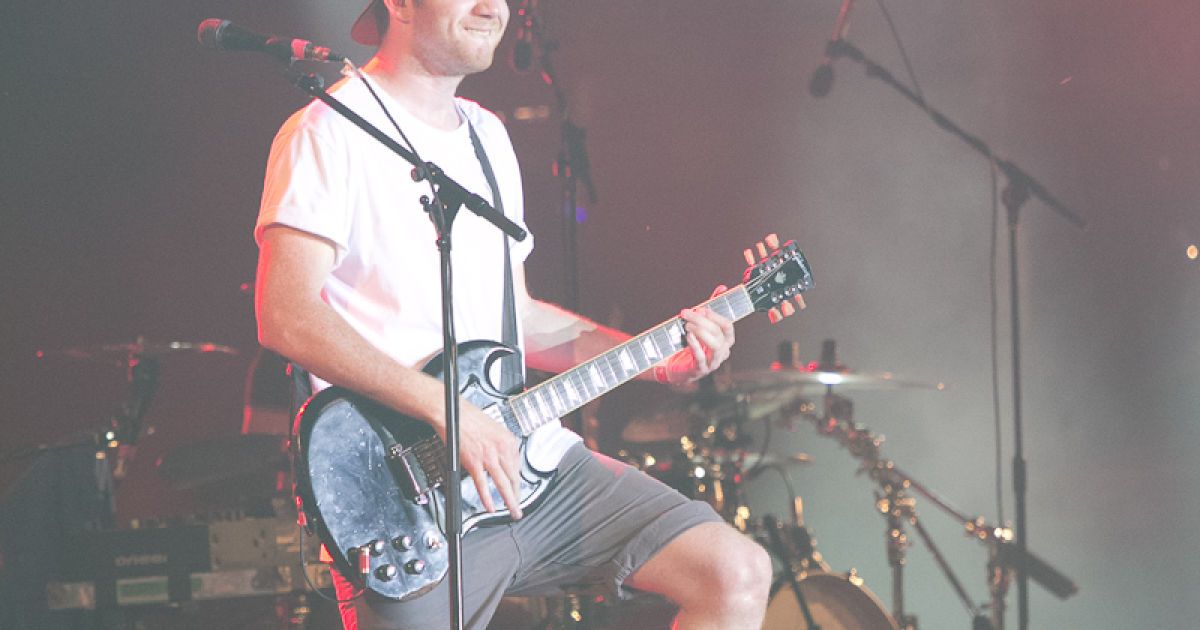 Запальний гурт Enter Shikari розігрівав публіку перед виступом Scorpions / © ТСН.ua