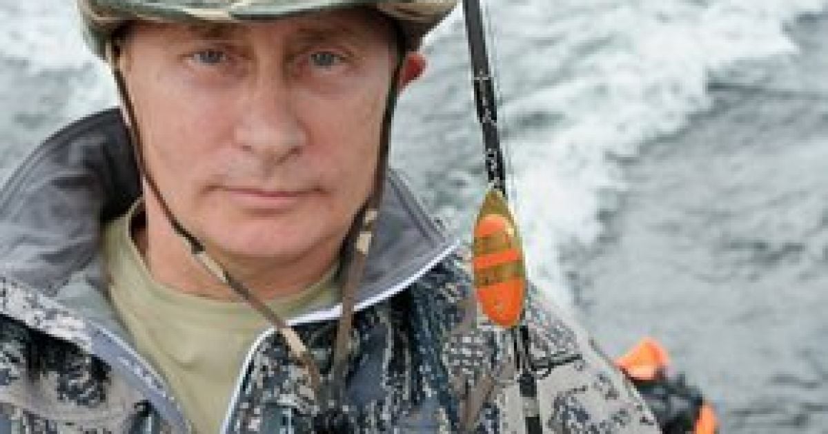 Путін похвалився впійманою велетенською щукою. / © kremlin.ru