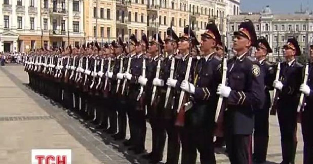 З півтисячі новобранців лише 20 контрактників