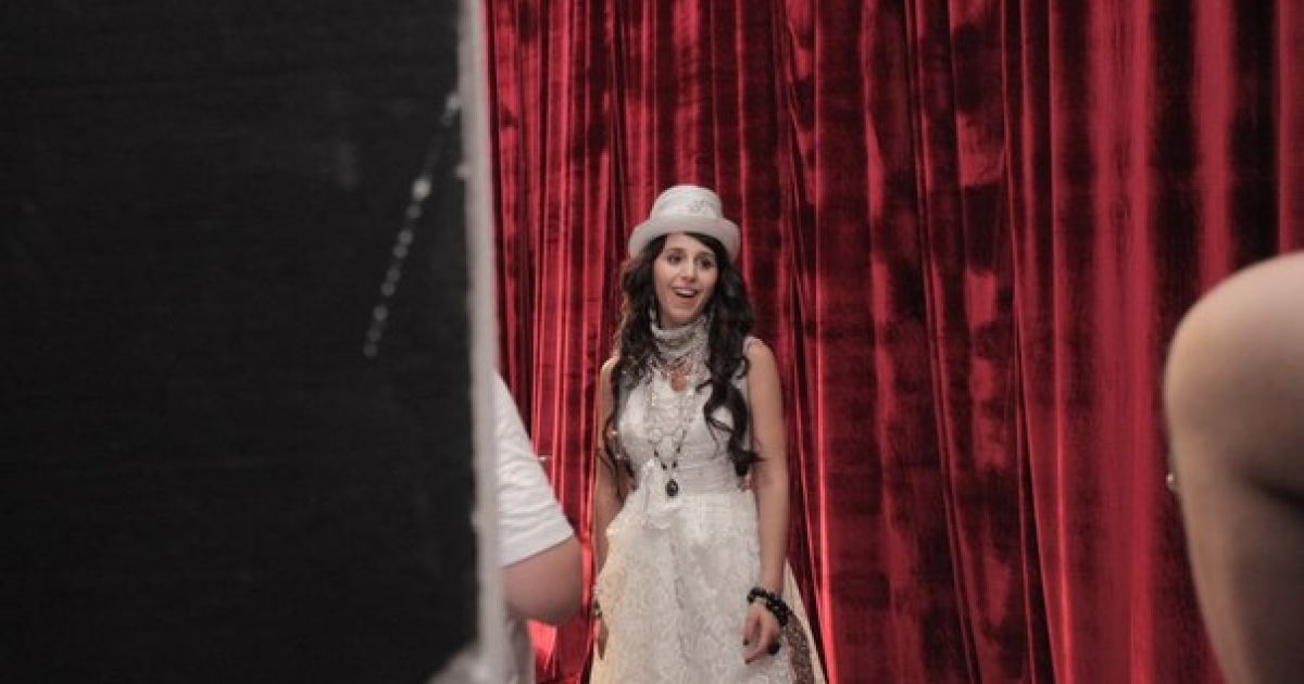 Фото зі зйомок кліпу Джамала виклала на офіційній сторінці в соцмережі / © vk.com