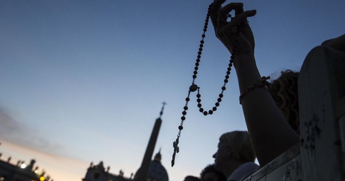 Папа Римський Франциск провів молебень проти військової операції в Сирії