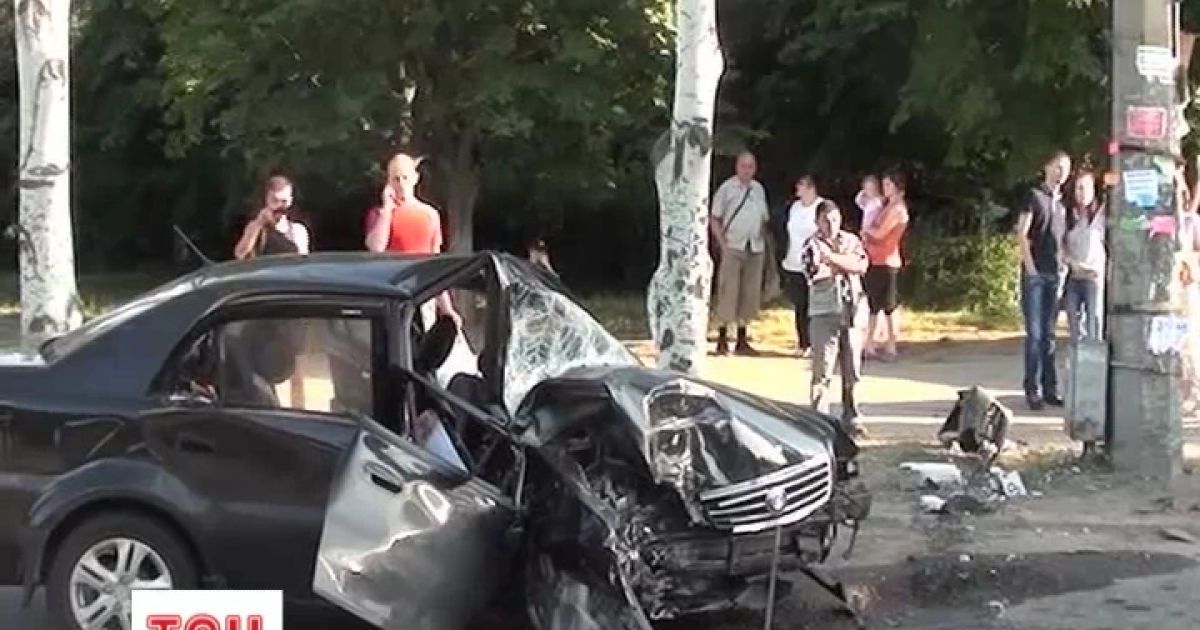 У ДТП на рівному місці водій Geely вбив власну доньку, покалічив дружину та фактично "заробив" собі тюремний термін