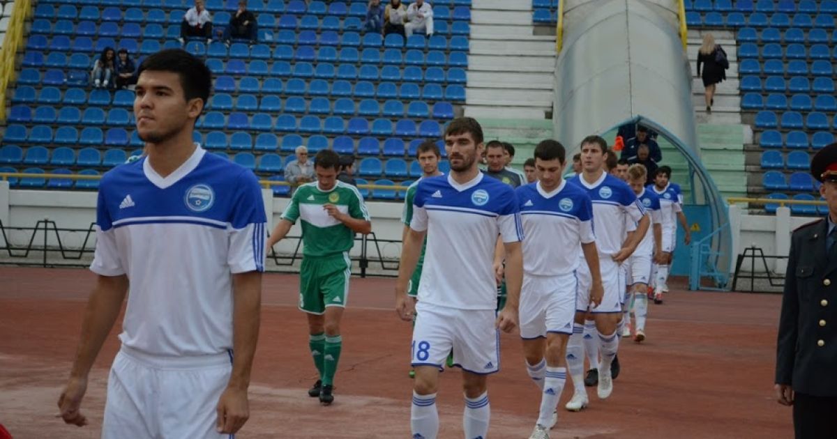 Гравці "Чорноморця" заспокоїли п'яного пасажира