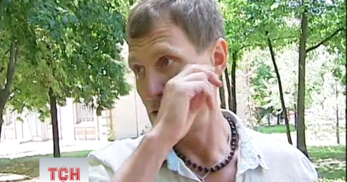 Скрипка не зміг стримати сліз, коли радив бути обережними на дорозі
