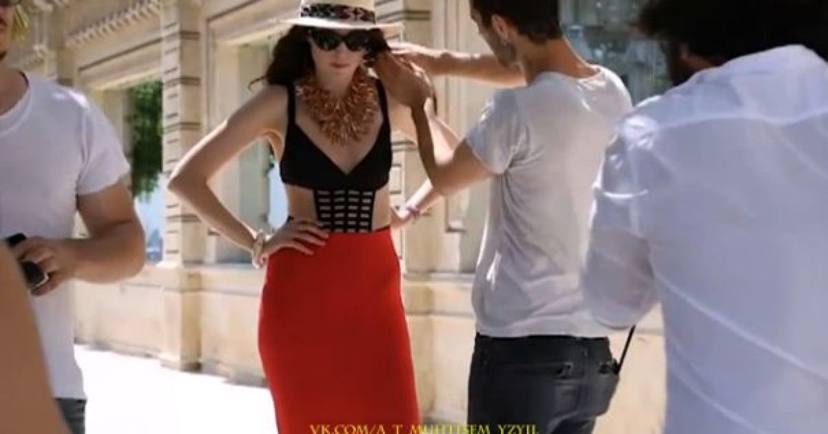 Сельма Ергеч для Elle / © avtomir.com