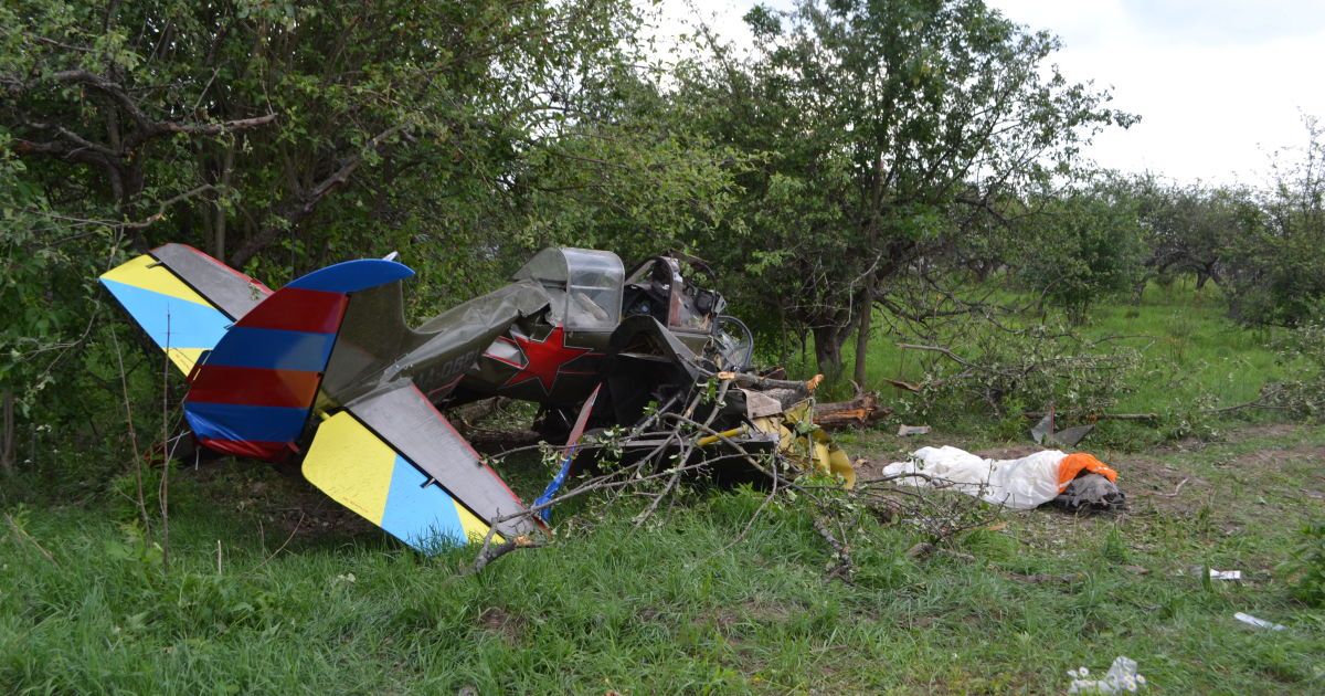 Під Києвом розбився спортивний літак.
