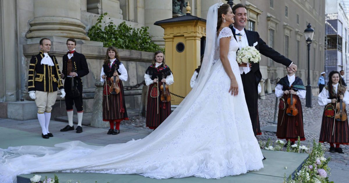 Королівське весілля у Швеції: принцеса Мадлен вийшла заміж за американця Крістофера О'Ніла